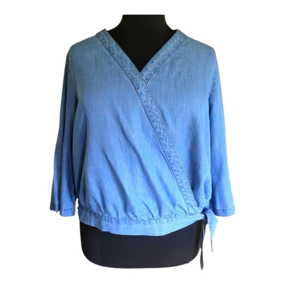 Cato Women's Blue Denim Faux Wrap Blouse Top Size 22W 24W - Picture 2 of 6